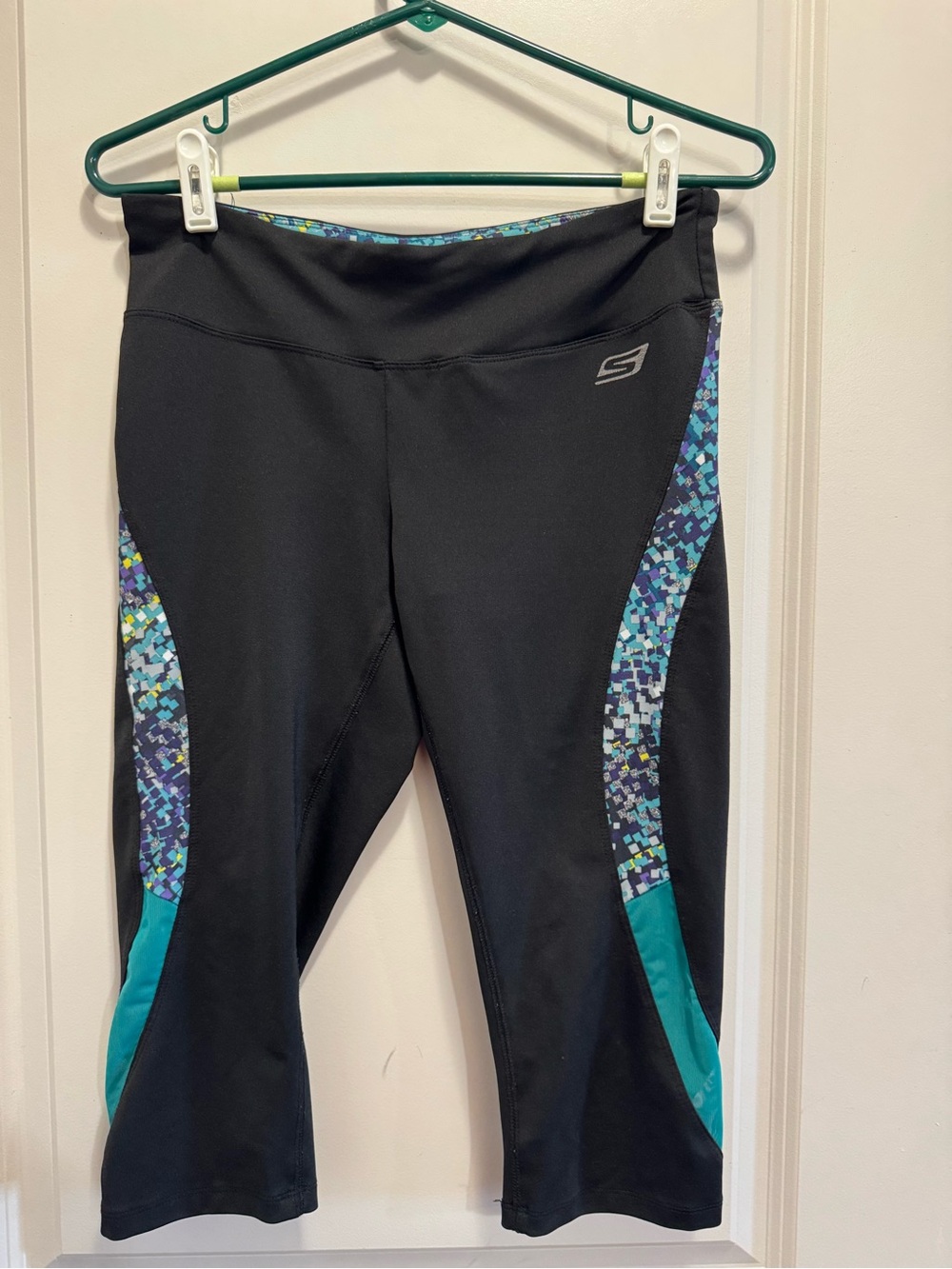 & Other Stories Black Capri Leggings with Teal and Blue Mosaic Panels